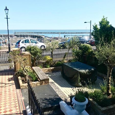 Marina Retreat - Stunning 4 Bedroom, 3 Bathroom House With Harbour Views! Ramsgate Buitenkant foto